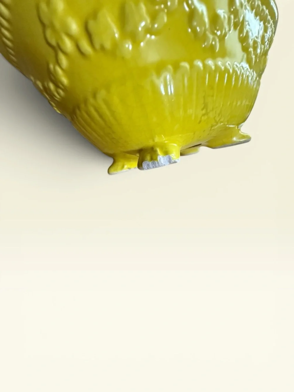 Vintage Yellow Porcelain Clawfoot Bathtub Soap Dish